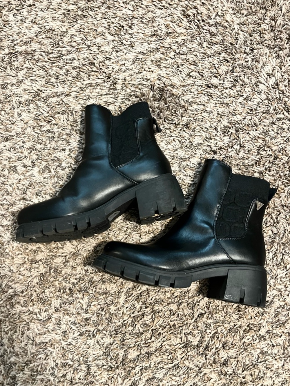 Guess Black Leather Chunky Chelsea Ankle Boots